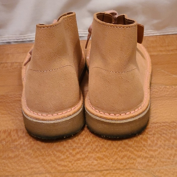 Clark's desert 🏜 boots. - Picture 4 of 6
